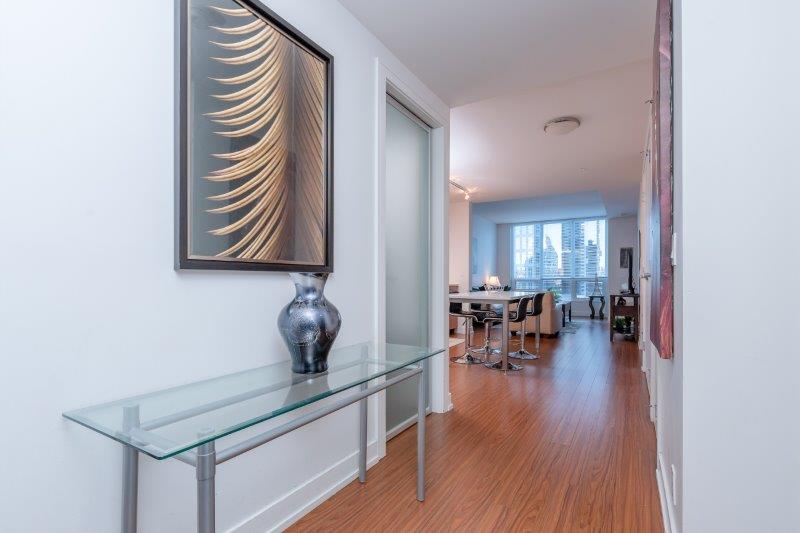 643, 222 Riverfront Ave SW, Calgary, 2 Bedrooms Bedrooms, ,2 BathroomsBathrooms,Condos/Townhouses,For Rent,WATERFRONT – FLATS,643, 222 Riverfront Ave SW,1447