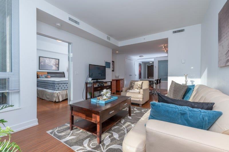643, 222 Riverfront Ave SW, Calgary, 2 Bedrooms Bedrooms, ,2 BathroomsBathrooms,Condos/Townhouses,For Rent,WATERFRONT – FLATS,643, 222 Riverfront Ave SW,1447