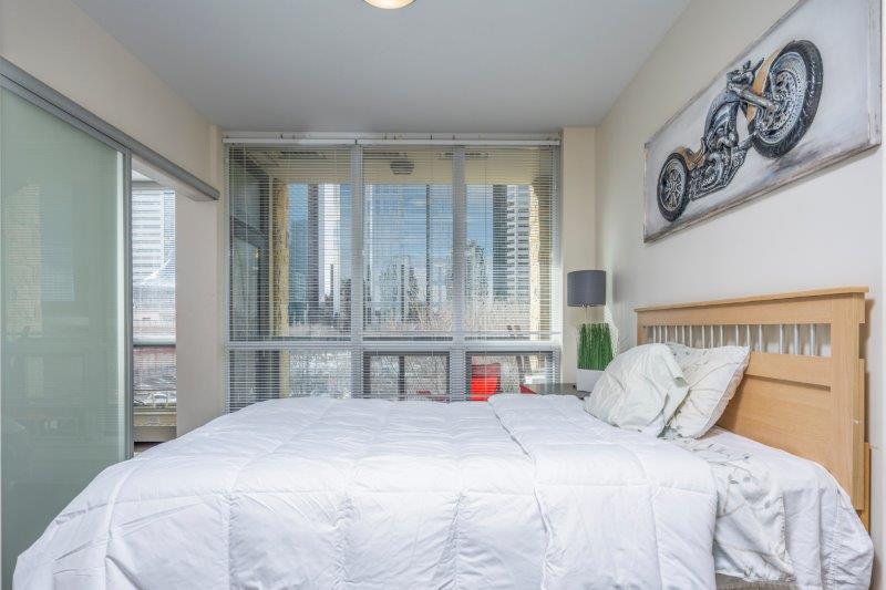 #320, 222 Riverfront Ave SW, Calgary, 2 Bedrooms Bedrooms, ,2 BathroomsBathrooms,Condos/Townhouses,Rented,WATERFRONT – TOWER A,#320, 222 Riverfront Ave SW,1454