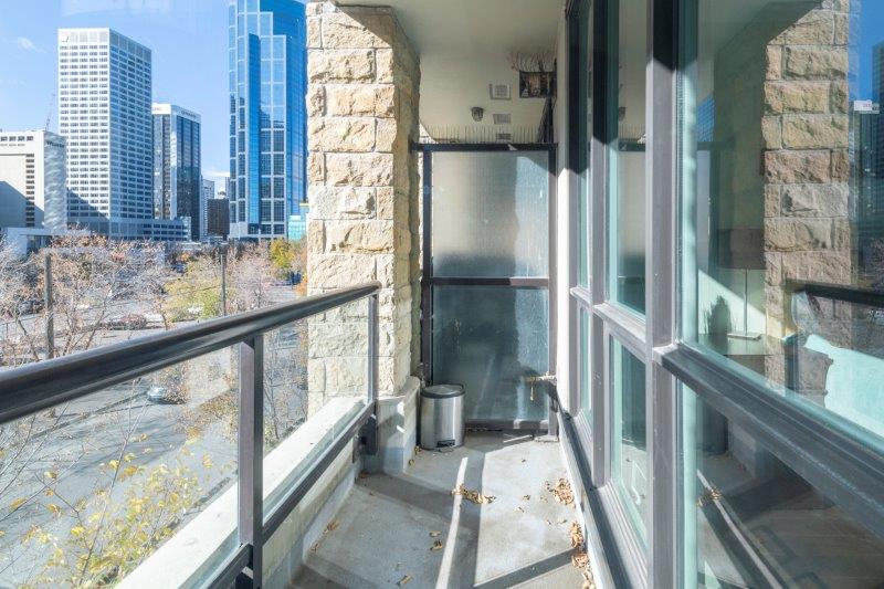 #320, 222 Riverfront Ave SW, Calgary, 2 Bedrooms Bedrooms, ,2 BathroomsBathrooms,Condos/Townhouses,Rented,WATERFRONT – TOWER A,#320, 222 Riverfront Ave SW,1454