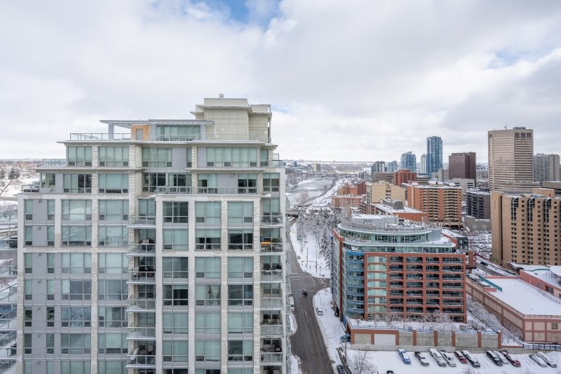 #2225, 222 Riverfront Ave SW, Calgary, 2 Bedrooms Bedrooms, 0 ,2 BathroomsBathrooms,Condos/Townhouses,For Rent,WATERFRONT – TOWER B,#2225, 222 Riverfront Ave SW,0,1473