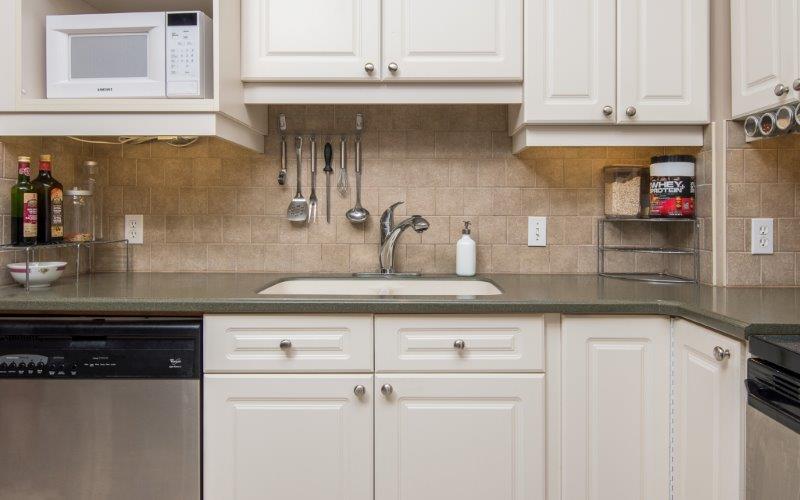 1, 536 56 Ave SW, Calgary, 2 Bedrooms Bedrooms, 0 ,1 BathroomBathrooms,Houses,For Rent,WINDSOR PARK,1, 536 56 Ave SW,0,1496