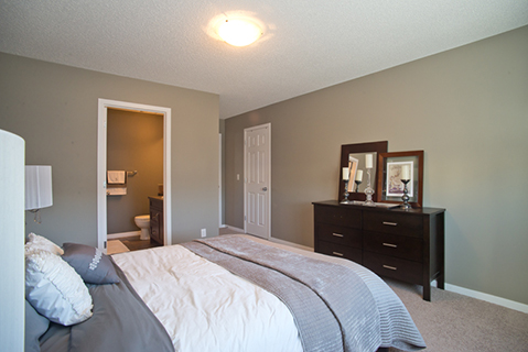 38 Brightoncres Grove SE, Calgary, 2.5 Bedrooms Bedrooms, ,2.5 BathroomsBathrooms,Houses,Rented,38 Brightoncres Grove SE,1054