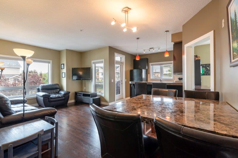 #201, 1108 15 St. SW, Calgary, 2 Bedrooms Bedrooms, 0 ,2 BathroomsBathrooms,Condos/Townhouses,Rented,Vogue,#201, 1108 15 St. SW,0,1566