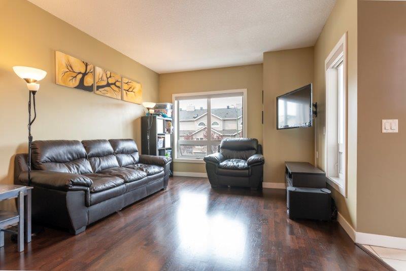 #201, 1108 15 St. SW, Calgary, 2 Bedrooms Bedrooms, 0 ,2 BathroomsBathrooms,Condos/Townhouses,Rented,Vogue,#201, 1108 15 St. SW,0,1566