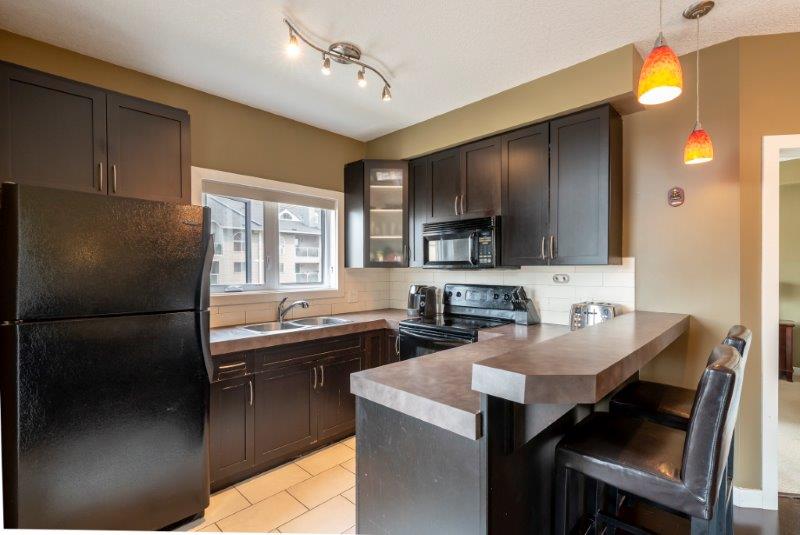 #201, 1108 15 St. SW, Calgary, 2 Bedrooms Bedrooms, 0 ,2 BathroomsBathrooms,Condos/Townhouses,Rented,Vogue,#201, 1108 15 St. SW,0,1566