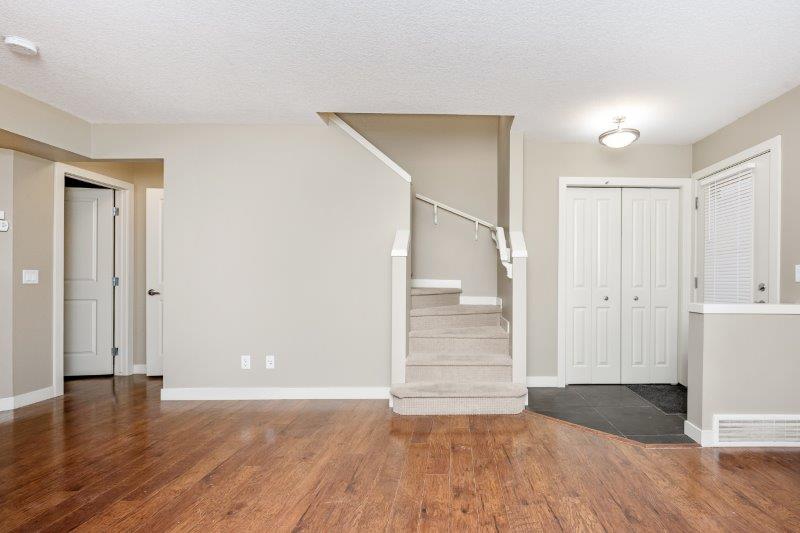 172 Aspen Hills Villas Southwest, Calgary, 2 Bedrooms Bedrooms, 0 ,2.5 BathroomsBathrooms,Condos/Townhouses,For Rent,Mosaic of Aspen Hills,172 Aspen Hills Villas Southwest,0,1607