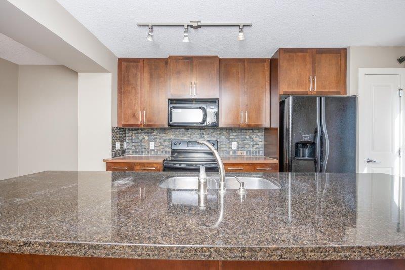 172 Aspen Hills Villas Southwest, Calgary, 2 Bedrooms Bedrooms, 0 ,2.5 BathroomsBathrooms,Condos/Townhouses,For Rent,Mosaic of Aspen Hills,172 Aspen Hills Villas Southwest,0,1607