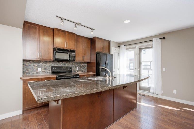 172 Aspen Hills Villas Southwest, Calgary, 2 Bedrooms Bedrooms, 0 ,2.5 BathroomsBathrooms,Condos/Townhouses,For Rent,Mosaic of Aspen Hills,172 Aspen Hills Villas Southwest,0,1607