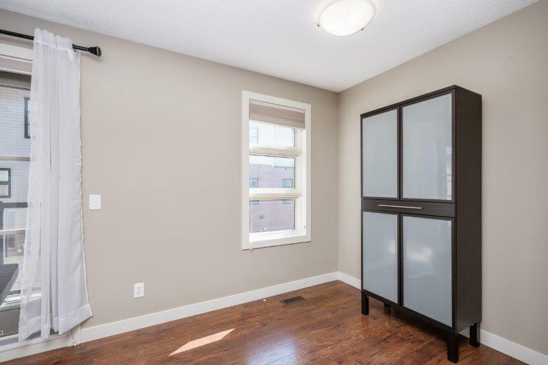 172 Aspen Hills Villas Southwest, Calgary, 2 Bedrooms Bedrooms, 0 ,2.5 BathroomsBathrooms,Condos/Townhouses,For Rent,Mosaic of Aspen Hills,172 Aspen Hills Villas Southwest,0,1607