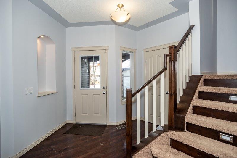 243 Silverado Plains Close SW, 3 Bedrooms Bedrooms, 0 ,2.5 BathroomsBathrooms,Houses,Rented,243 Silverado Plains Close SW,0,1645