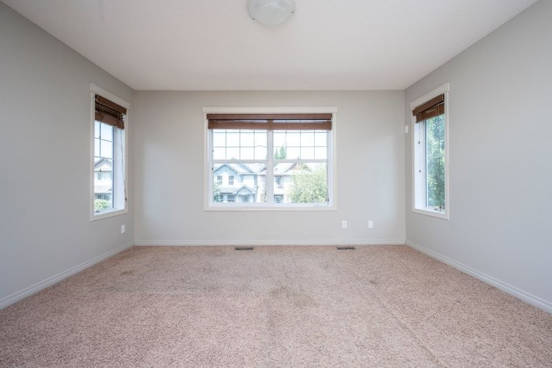 243 Silverado Plains Close SW, 3 Bedrooms Bedrooms, 0 ,2.5 BathroomsBathrooms,Houses,For Rent,243 Silverado Plains Close SW,0,1645