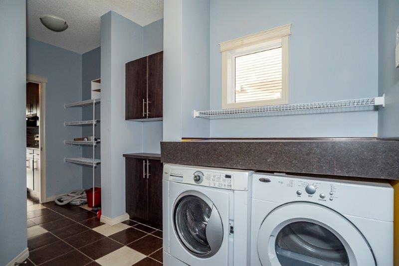 243 Silverado Plains Close SW, 3 Bedrooms Bedrooms, 0 ,2.5 BathroomsBathrooms,Houses,Rented,243 Silverado Plains Close SW,0,1645
