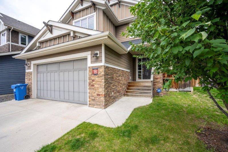 75 Auburn Sound Manor SE, Calgary, 4 Bedrooms Bedrooms, 0 ,2.5 BathroomsBathrooms,Houses,Rented,75 Auburn Sound Manor SE,0,1065