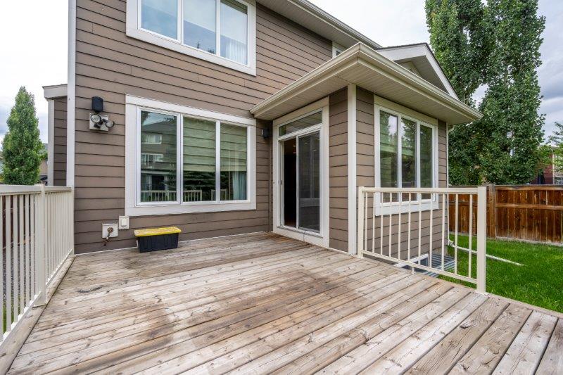 75 Auburn Sound Manor SE, Calgary, 4 Bedrooms Bedrooms, 0 ,2.5 BathroomsBathrooms,Houses,Rented,75 Auburn Sound Manor SE,0,1065