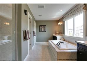 75 Auburn Sound Manor SE, Calgary, 4 Bedrooms Bedrooms, ,2.5 BathroomsBathrooms,Houses,Rented,75 Auburn Sound Manor SE,1065