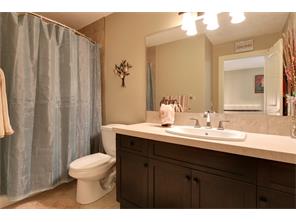 75 Auburn Sound Manor SE, Calgary, 4 Bedrooms Bedrooms, ,2.5 BathroomsBathrooms,Houses,Rented,75 Auburn Sound Manor SE,1065