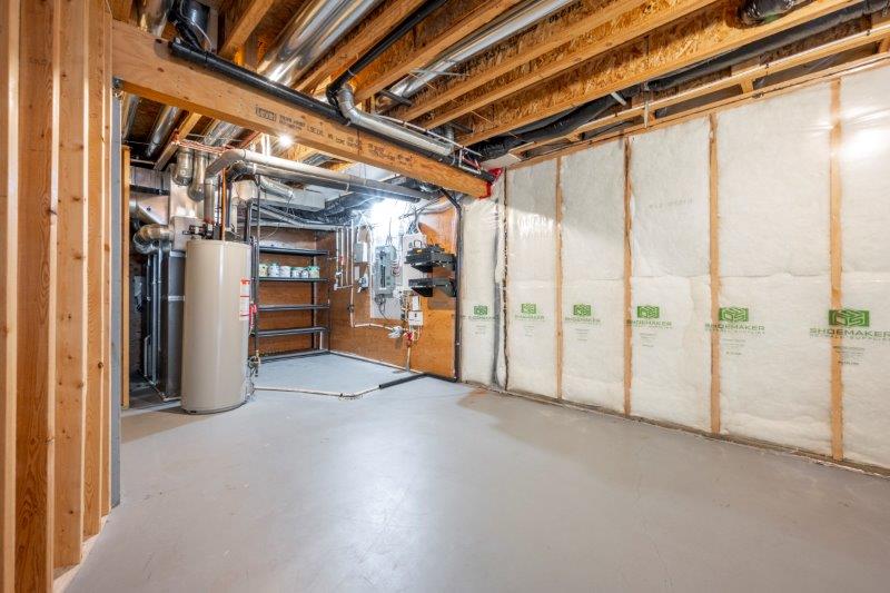 75 Auburn Sound Manor SE, Calgary, 4 Bedrooms Bedrooms, 0 ,2.5 BathroomsBathrooms,Houses,Rented,75 Auburn Sound Manor SE,0,1065