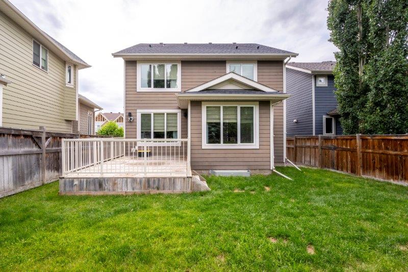 75 Auburn Sound Manor SE, Calgary, 4 Bedrooms Bedrooms, 0 ,2.5 BathroomsBathrooms,Houses,Rented,75 Auburn Sound Manor SE,0,1065
