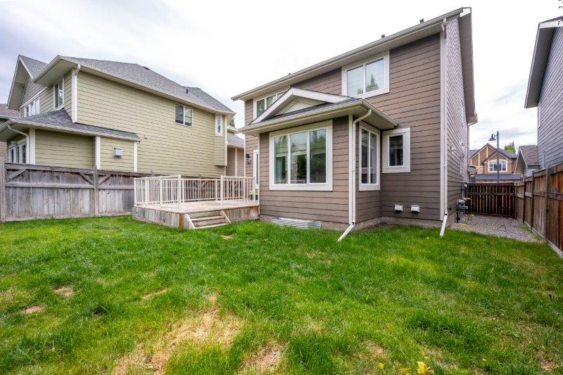 75 Auburn Sound Manor SE, Calgary, 4 Bedrooms Bedrooms, 0 ,2.5 BathroomsBathrooms,Houses,Rented,75 Auburn Sound Manor SE,0,1065