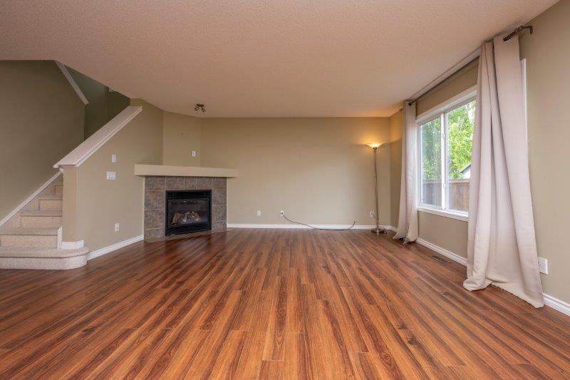15 Panatella Lane NW, Calgary, 4.5 Bedrooms Bedrooms, ,3 BathroomsBathrooms,Houses,For Rent,15 Panatella Lane NW,1757