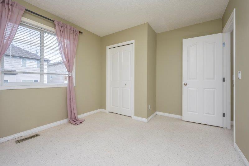 15 Panatella Lane NW, Calgary, 4.5 Bedrooms Bedrooms, ,3 BathroomsBathrooms,Houses,For Rent,15 Panatella Lane NW,1757