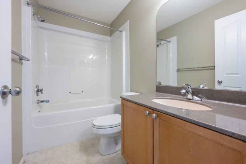 15 Panatella Lane NW, Calgary, 4.5 Bedrooms Bedrooms, ,3 BathroomsBathrooms,Houses,For Rent,15 Panatella Lane NW,1757