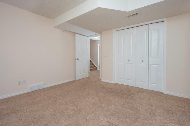 15 Panatella Lane NW, Calgary, 4.5 Bedrooms Bedrooms, ,3 BathroomsBathrooms,Houses,For Rent,15 Panatella Lane NW,1757