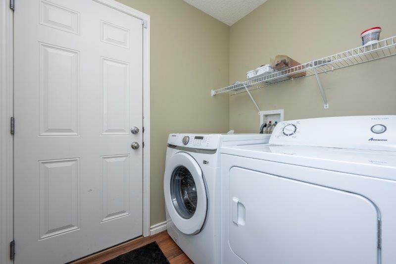 15 Panatella Lane NW, Calgary, 4.5 Bedrooms Bedrooms, ,3 BathroomsBathrooms,Houses,For Rent,15 Panatella Lane NW,1757