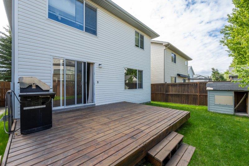 15 Panatella Lane NW, Calgary, 4.5 Bedrooms Bedrooms, ,3 BathroomsBathrooms,Houses,For Rent,15 Panatella Lane NW,1757