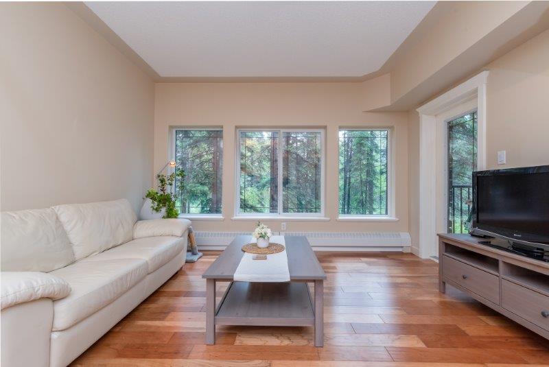 117, 20 Discovery Ridge Cl SW, Calgary, 2 Bedrooms Bedrooms, 0 ,1 BathroomBathrooms,Condos/Townhouses,For Rent,The Wedgewoods,117, 20 Discovery Ridge Cl SW,0,1798