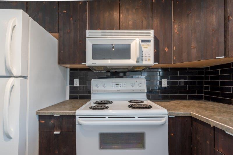 403, 735 56 Avenue Southwest, Calgary, 2 Bedrooms Bedrooms, 0 ,2 BathroomsBathrooms,Condos/Townhouses,For Rent,The Windsors,403, 735 56 Avenue Southwest,0,1819