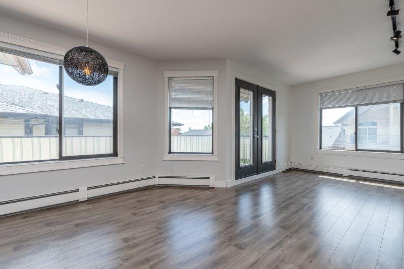 403, 735 56 Avenue Southwest, Calgary, 2 Bedrooms Bedrooms, 0 ,2 BathroomsBathrooms,Condos/Townhouses,For Rent,The Windsors,403, 735 56 Avenue Southwest,0,1819