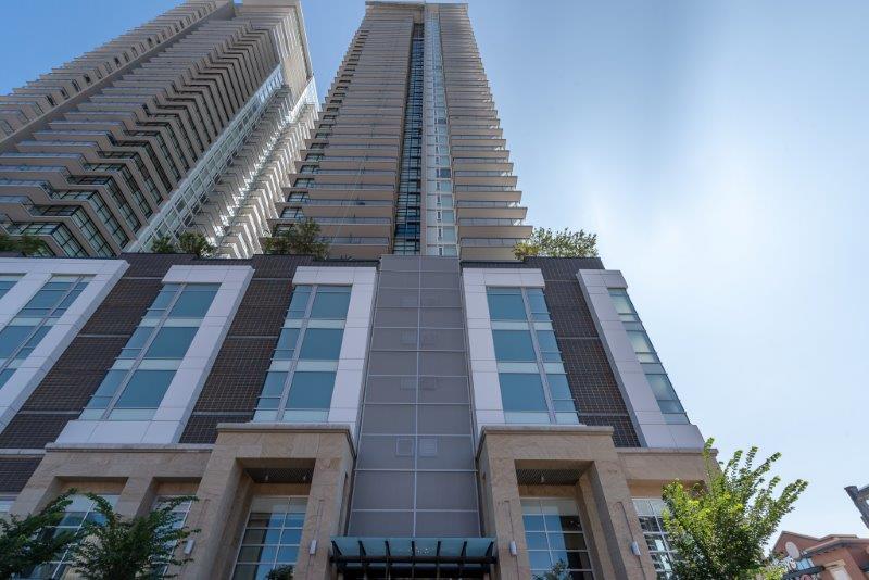 1504, 118 3 St SE, Calgary, 1 Bedroom Bedrooms, ,1 BathroomBathrooms,Condos/Townhouses,Rented,The Guardian South,1504, 118 3 St SE,1852