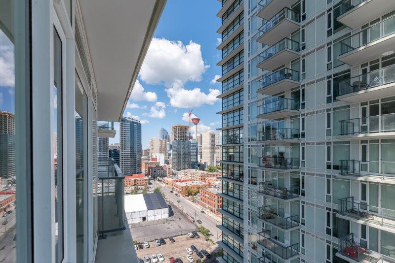 1504, 118 3 St SE, Calgary, 1 Bedroom Bedrooms, ,1 BathroomBathrooms,Condos/Townhouses,Rented,The Guardian South,1504, 118 3 St SE,1852