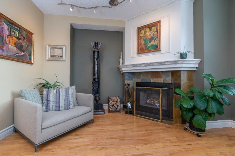 #1, 505 5 St NE, Calgary, 2 Bedrooms Bedrooms, 0 ,2.5 BathroomsBathrooms,Condos/Townhouses,For Rent,#1, 505 5 St NE,0,1862
