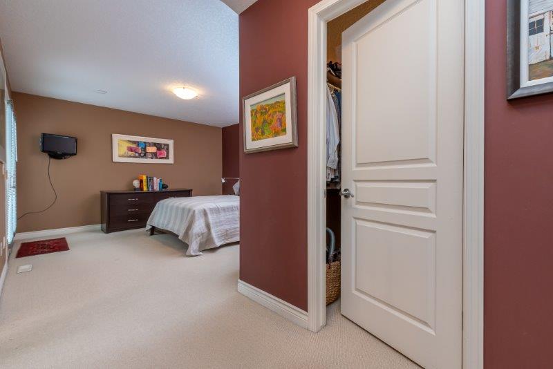 #1, 505 5 St NE, Calgary, 2 Bedrooms Bedrooms, 0 ,2.5 BathroomsBathrooms,Condos/Townhouses,For Rent,#1, 505 5 St NE,0,1862