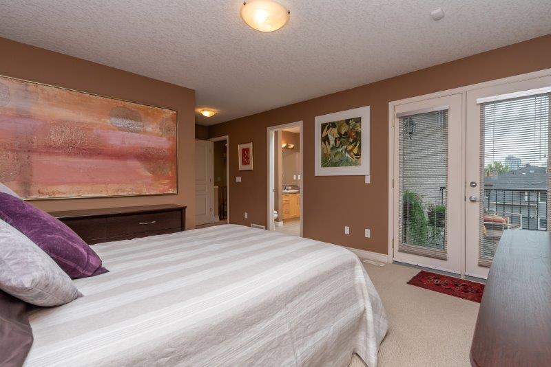#1, 505 5 St NE, Calgary, 2 Bedrooms Bedrooms, 0 ,2.5 BathroomsBathrooms,Condos/Townhouses,For Rent,#1, 505 5 St NE,0,1862