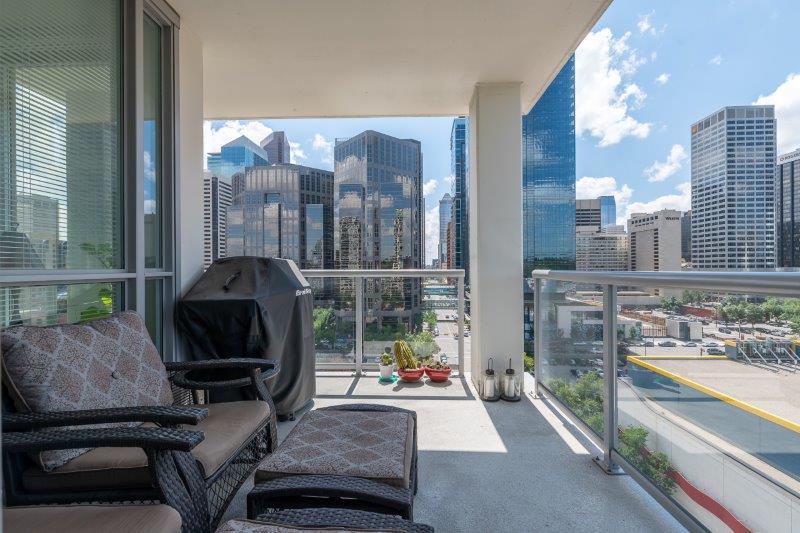 1027, 222 Riverfront Ave SW, Calgary, 2 Bedrooms Bedrooms, ,2 BathroomsBathrooms,Condos/Townhouses,For Rent,Waterfront Tower B,1027, 222 Riverfront Ave SW,1875